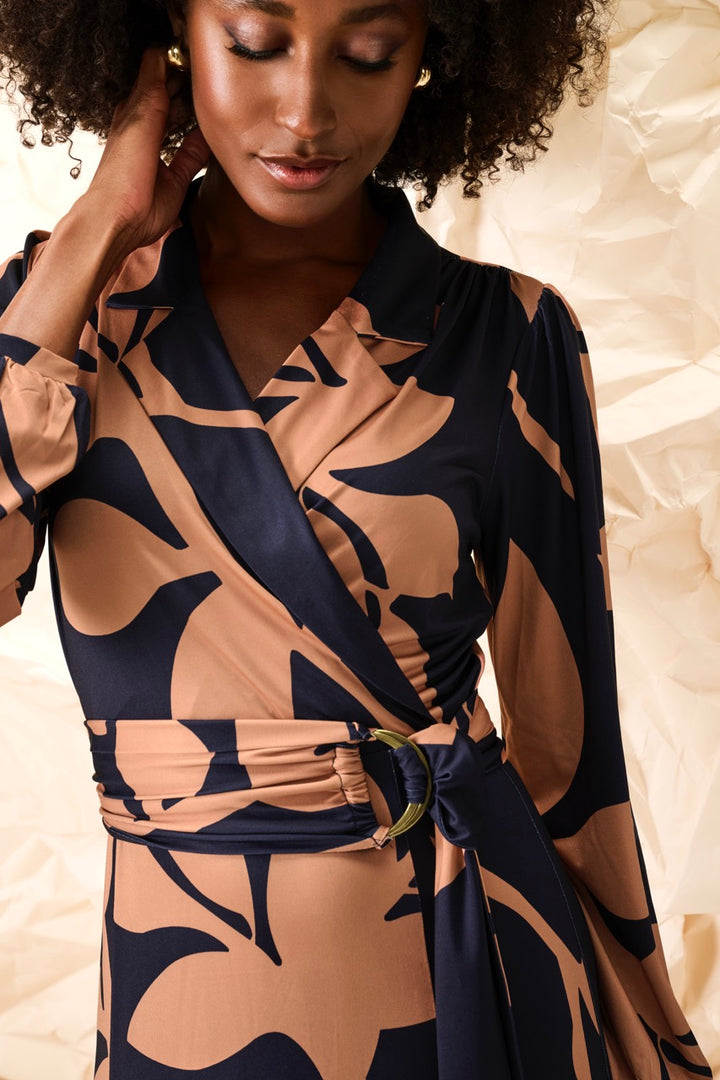 K-Design - Maxi crossover jurk met design en stoffen riem (B118)