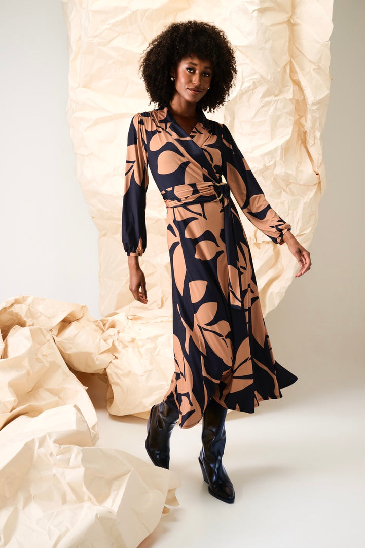 K-Design - Maxi crossover jurk met design en stoffen riem (B118)