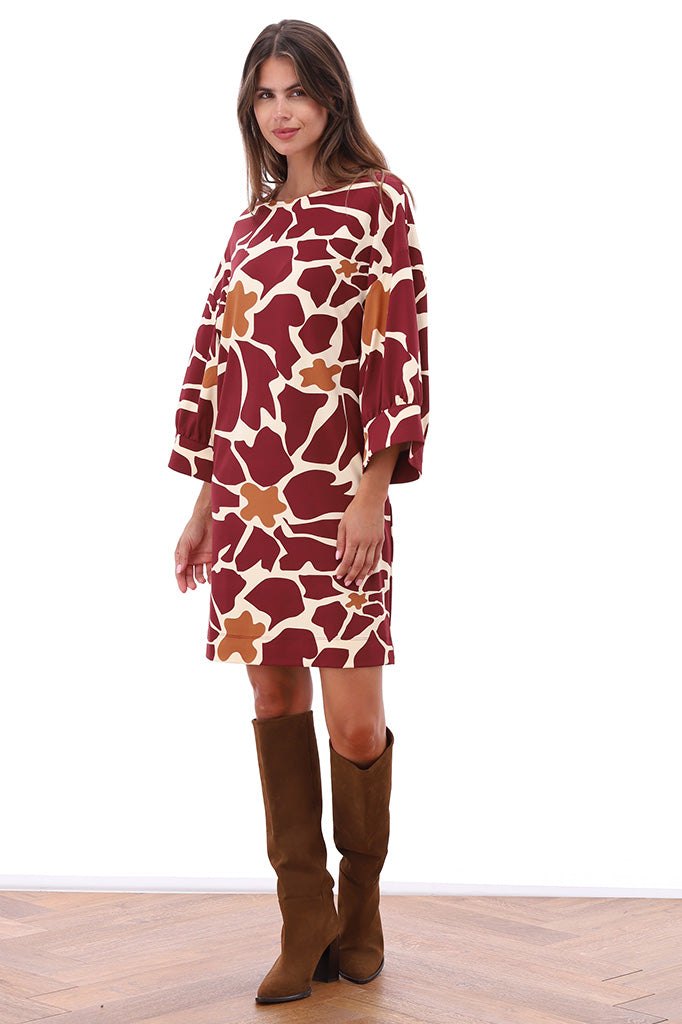 K-Design - Jurk met ronde hals & design (B300)