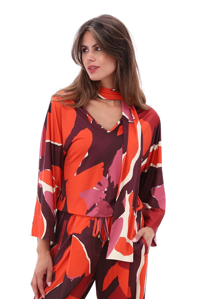 K-Design - V-hals top met sjaaltje & design (B102)