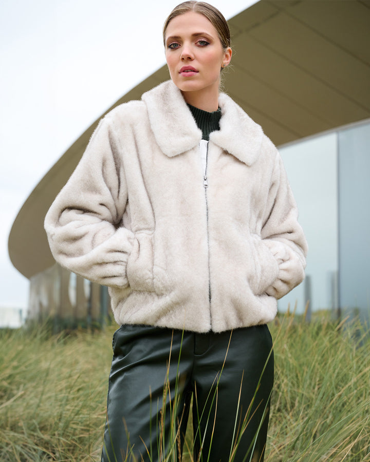 K-Design - Vegan lederen broek met bijpassende riem (B751)